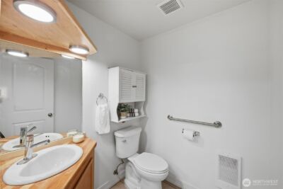 1721 Madison Street #C, Everett, WA 98203 - Photo 17