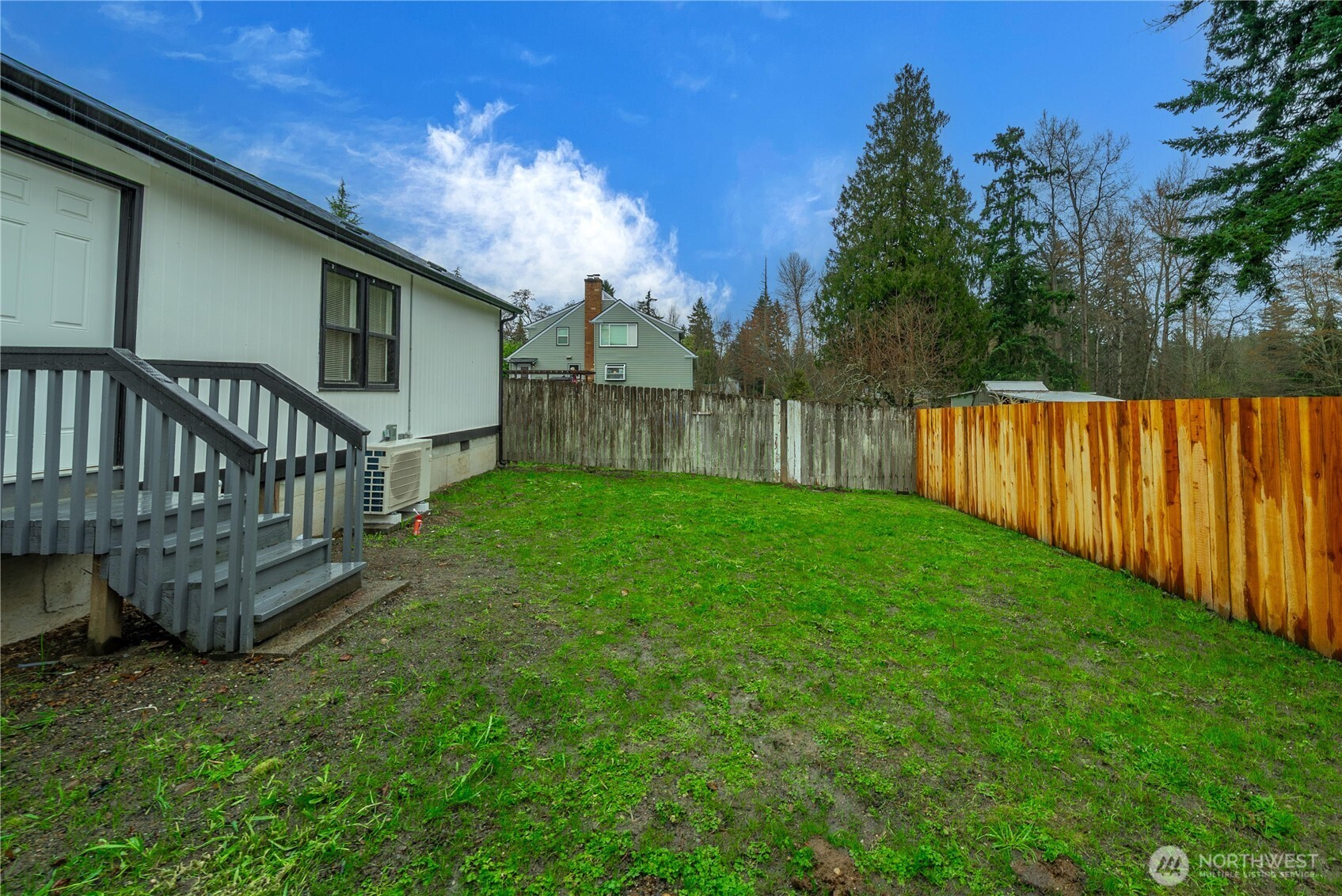 11101 Bingham Avenue E, Tacoma, WA 98446