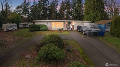 22415 Military Road S, SeaTac, WA 98198