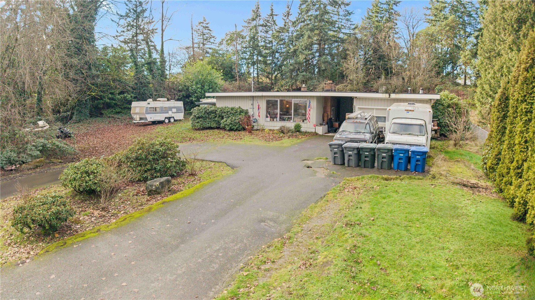 22415 Military Road S, SeaTac, WA 98198