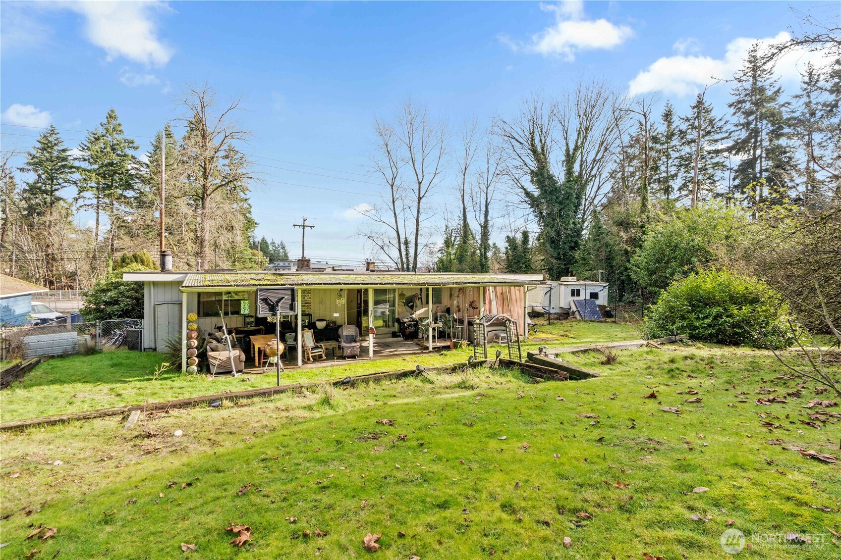 22415 Military Road S, SeaTac, WA 98198