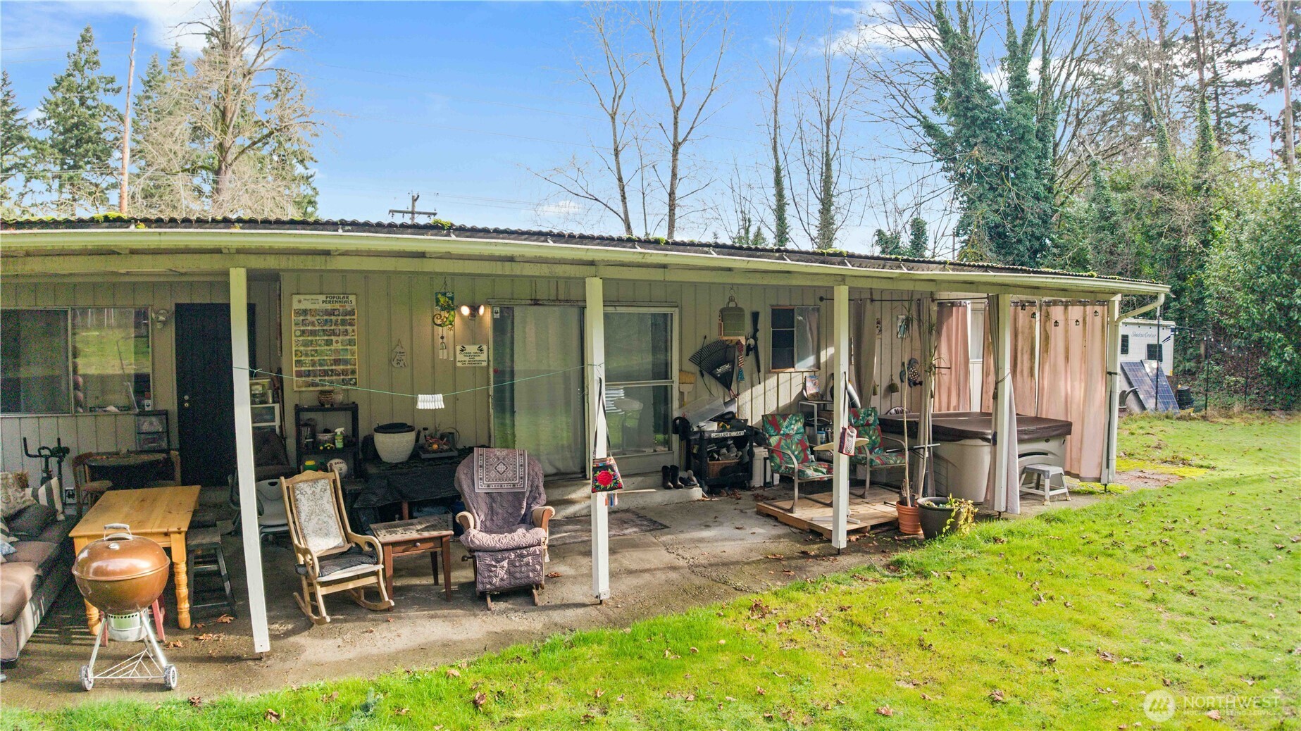 22415 Military Road S, SeaTac, WA 98198