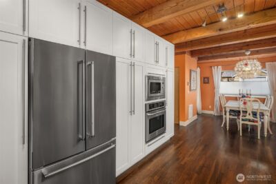 3010 NE 55th Street , Seattle, WA 98105 - Photo 17