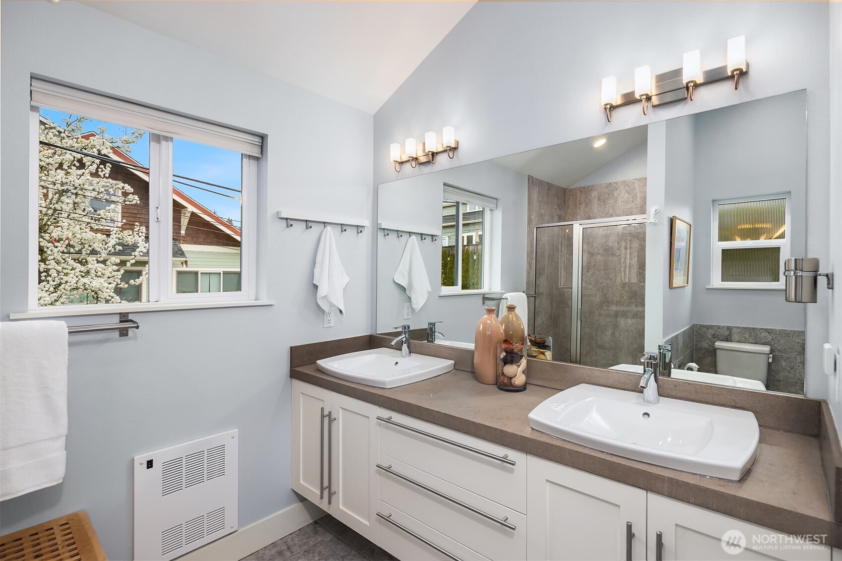 3010 NE 55th Street , Seattle, WA 98105