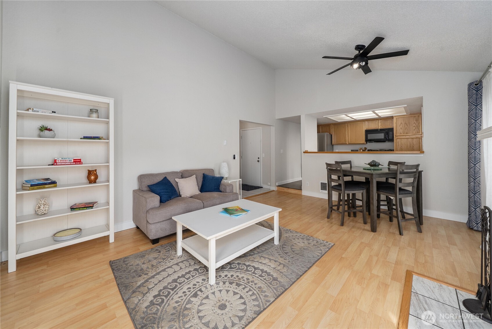 14401 SE Petrovitsky Road #G204, Renton, WA 98058