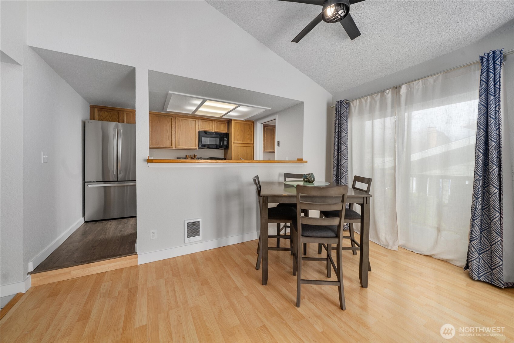 14401 SE Petrovitsky Road #G204, Renton, WA 98058