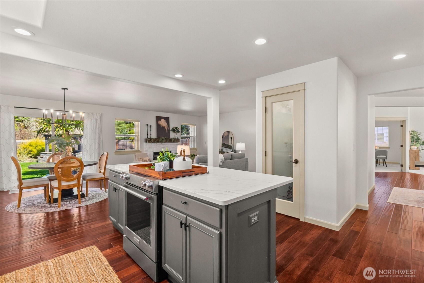 4244 90th Way SE, Olympia, WA 98501