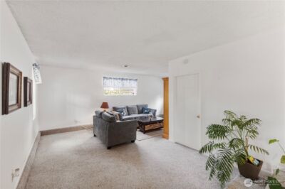 10730 Rampart Drive E, Puyallup, WA 98374 - Photo 11