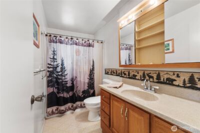 10730 Rampart Drive E, Puyallup, WA 98374 - Photo 16