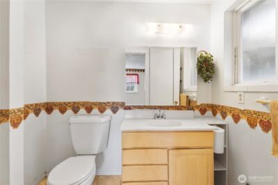 10730 Rampart Drive E, Puyallup, WA 98374 - Photo 21