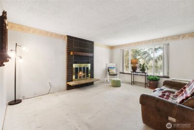 10730 Rampart Drive E, Puyallup, WA 98374 - Photo 4