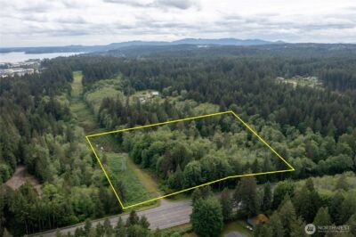 3761 NW Trigger Avenue NE, Silverdale, WA 98383 - Photo 2