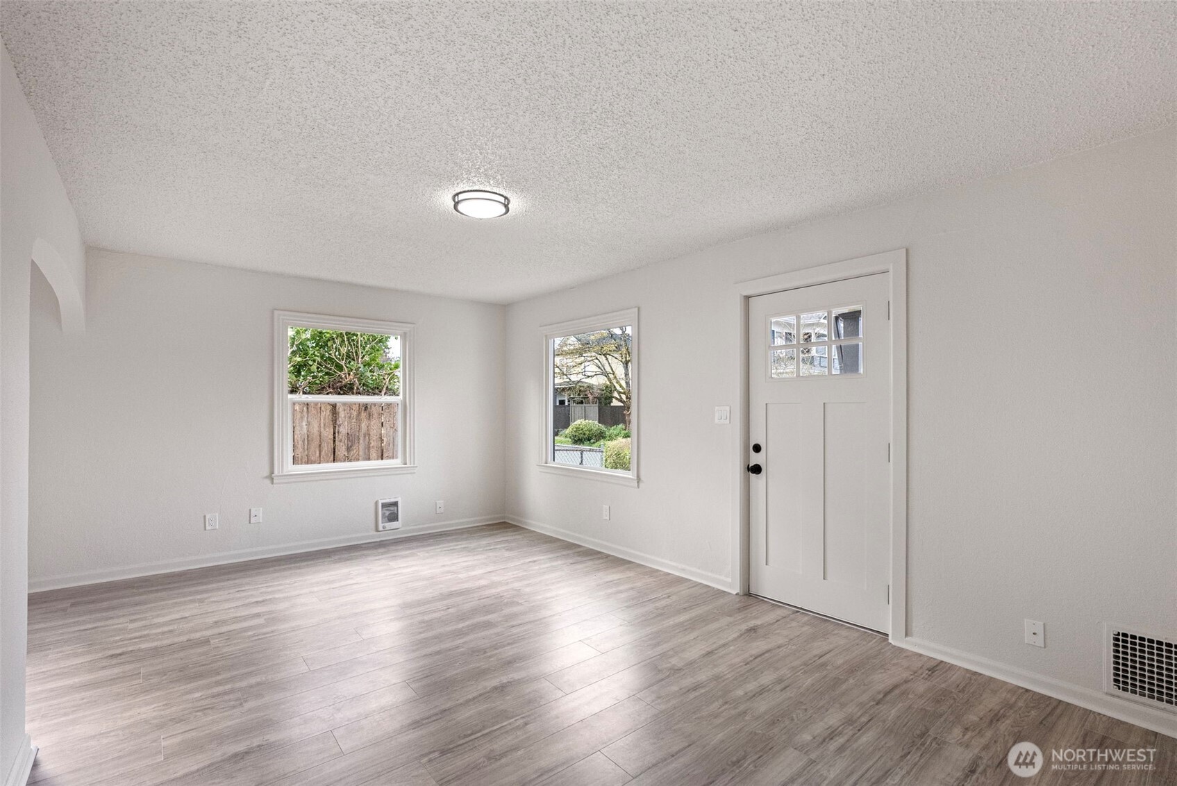 2414 S 8th Street , Tacoma, WA 98405