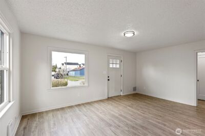 2414 S 8th Street , Tacoma, WA 98405 - Photo 5