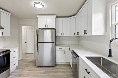 2414 S 8th Street , Tacoma, WA 98405 - Photo 9