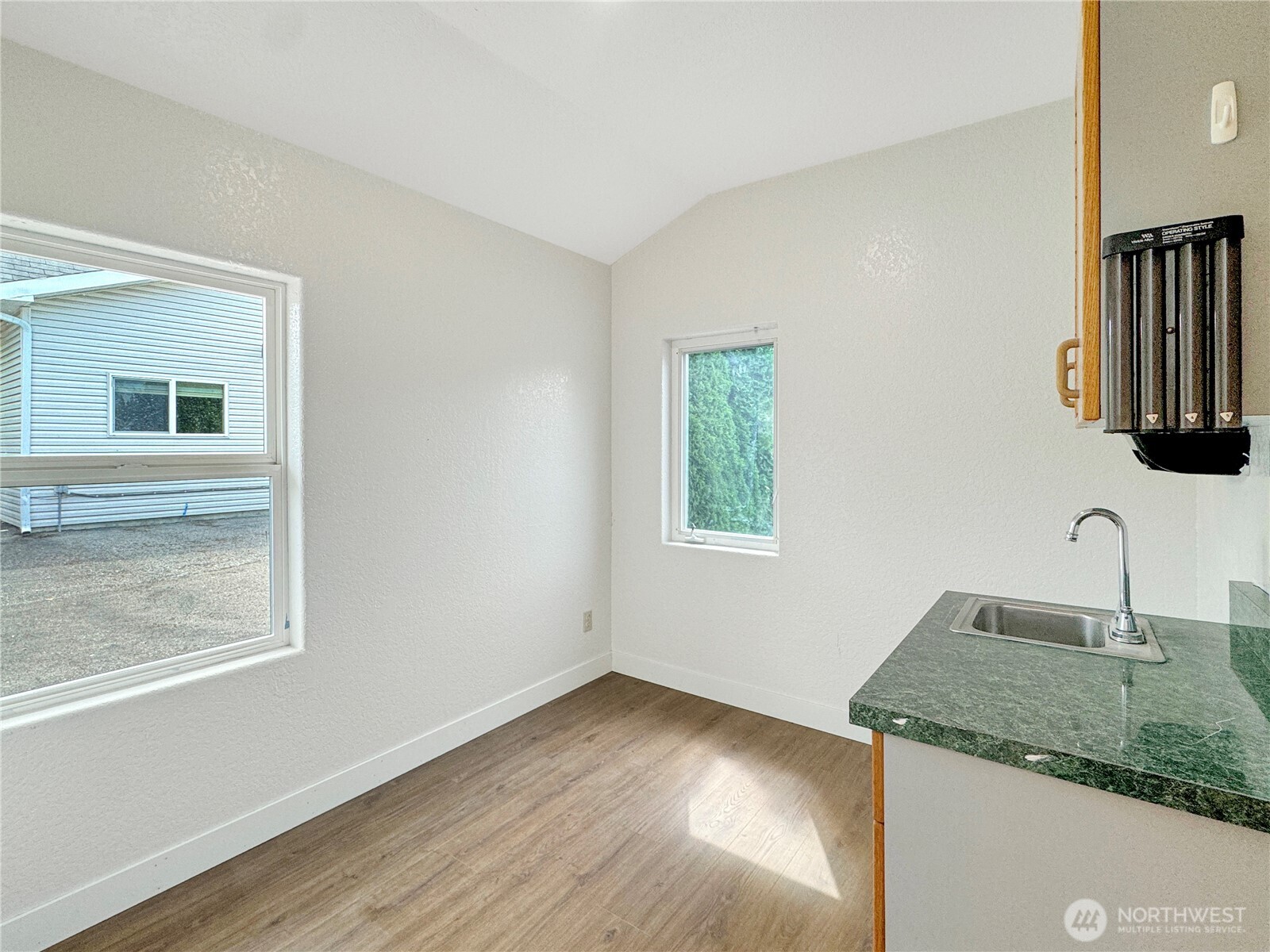 902 E Maple Street , Arlington, WA 98223