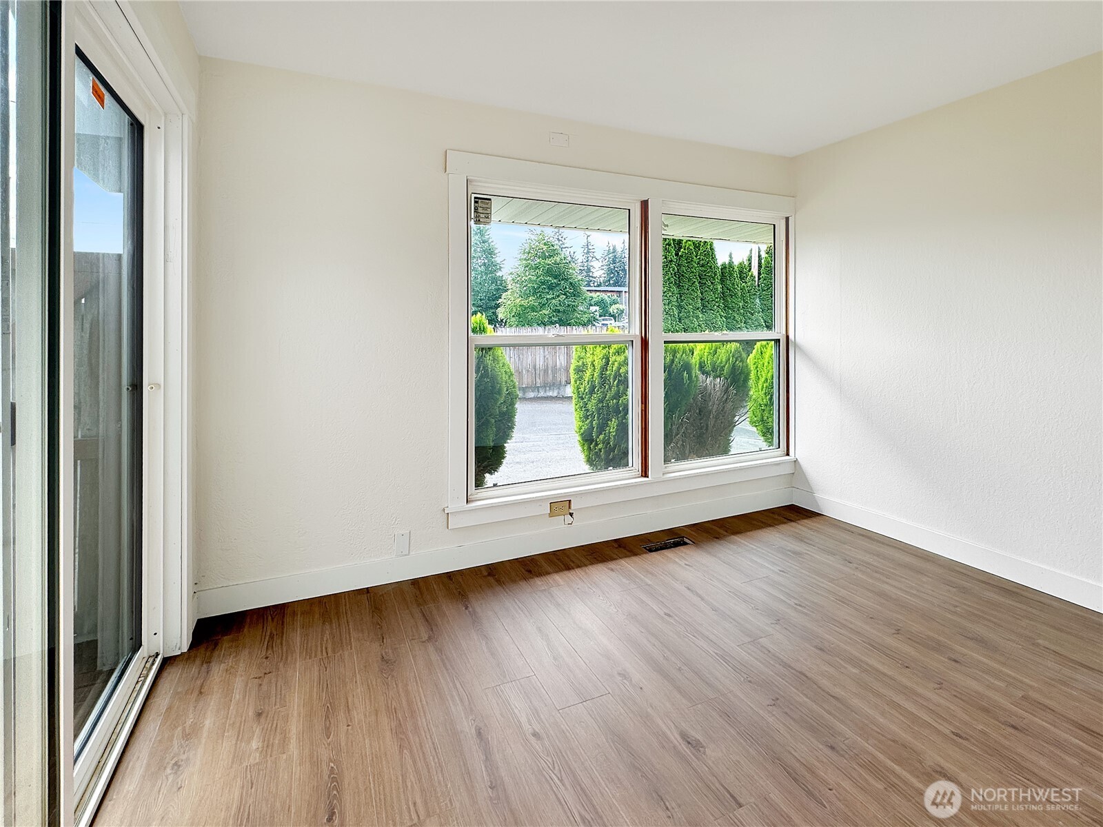 902 E Maple Street , Arlington, WA 98223