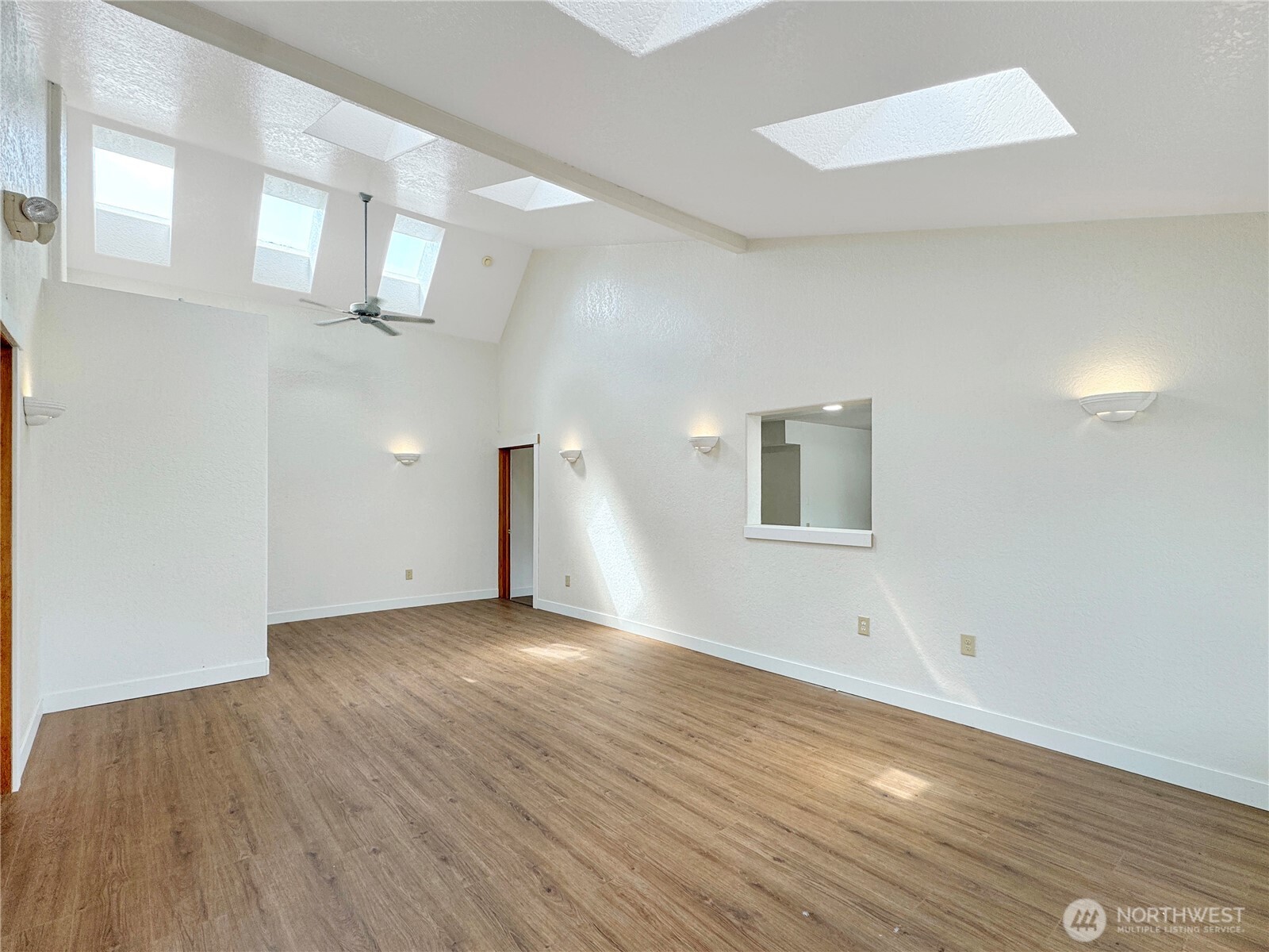 902 E Maple Street , Arlington, WA 98223