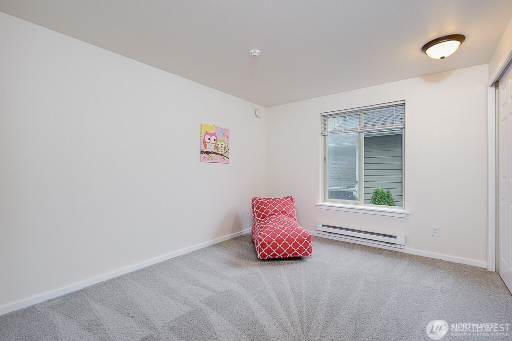 20032 66th Place W #B3, Lynnwood, WA 98036