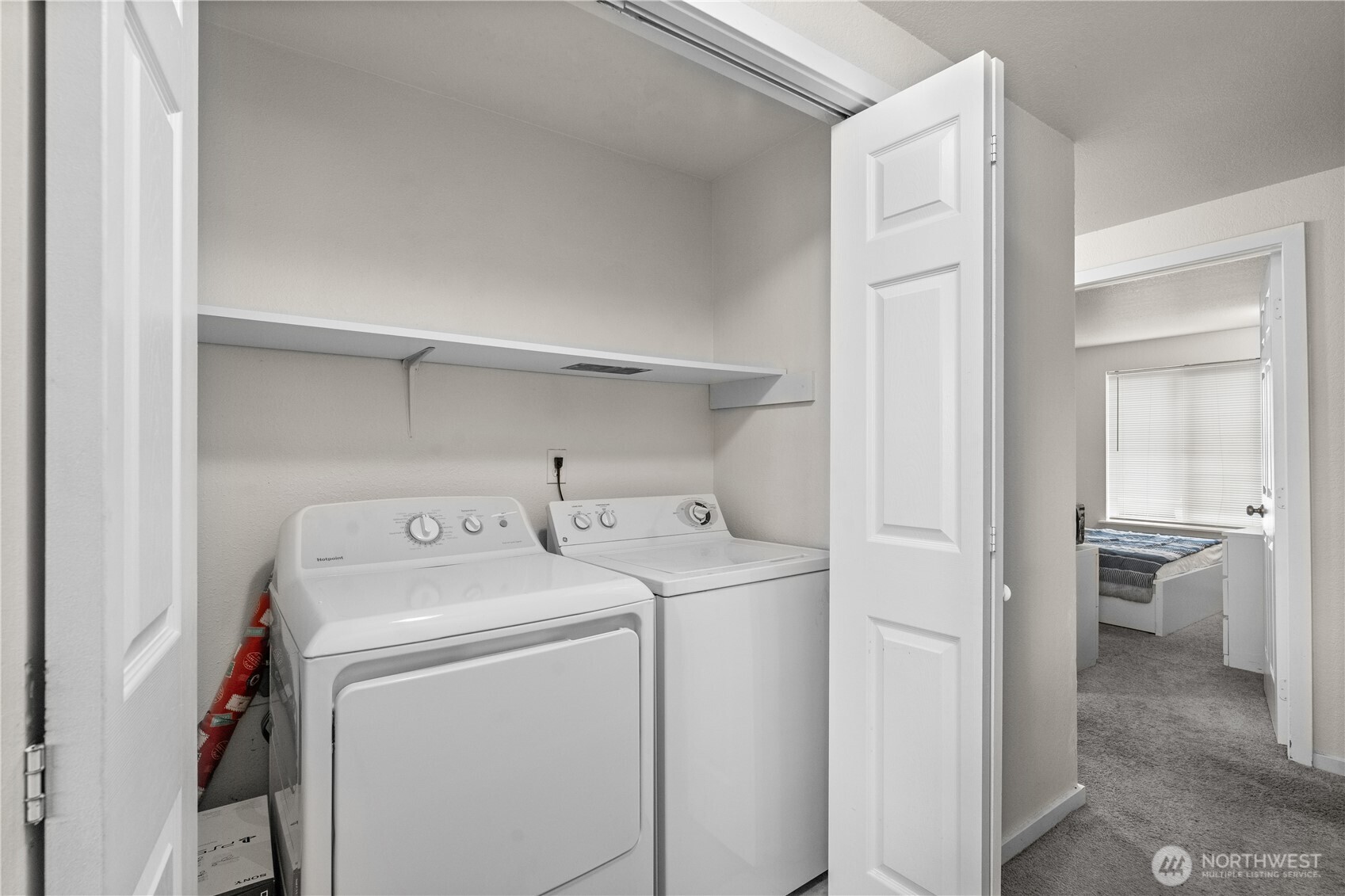 20032 66th Place W #B3, Lynnwood, WA 98036