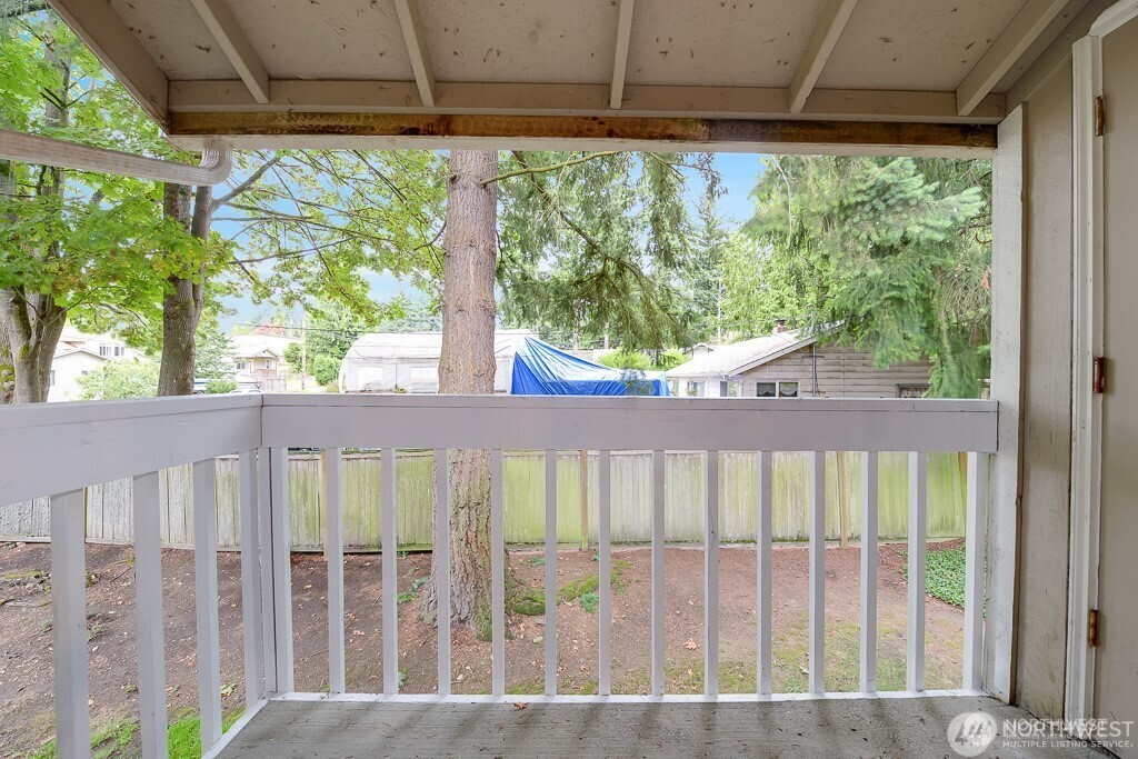 20032 66th Place W #B3, Lynnwood, WA 98036