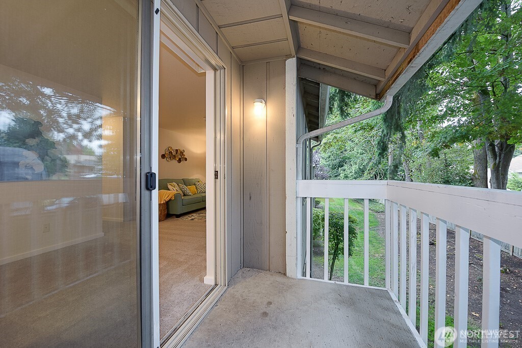 20032 66th Place W #B3, Lynnwood, WA 98036