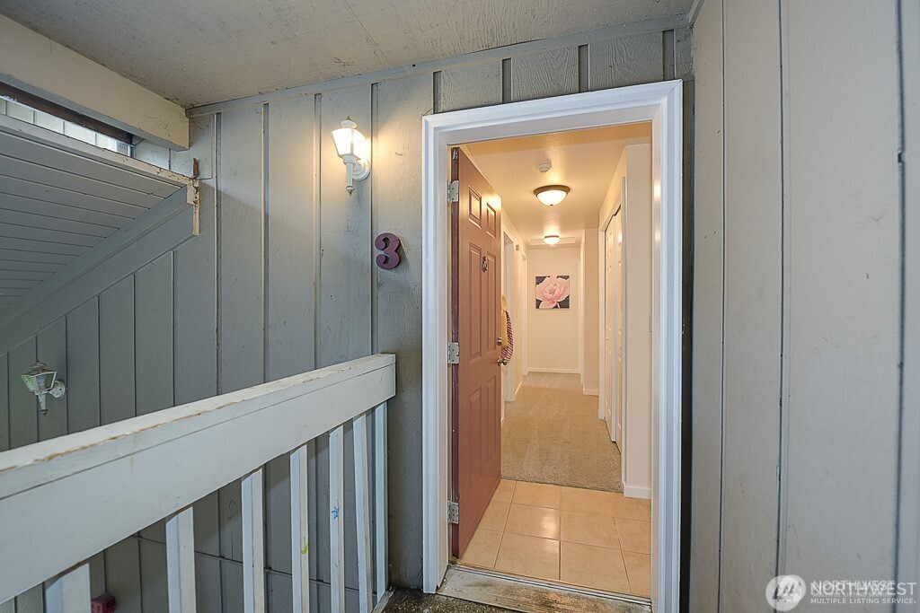 20032 66th Place W #B3, Lynnwood, WA 98036