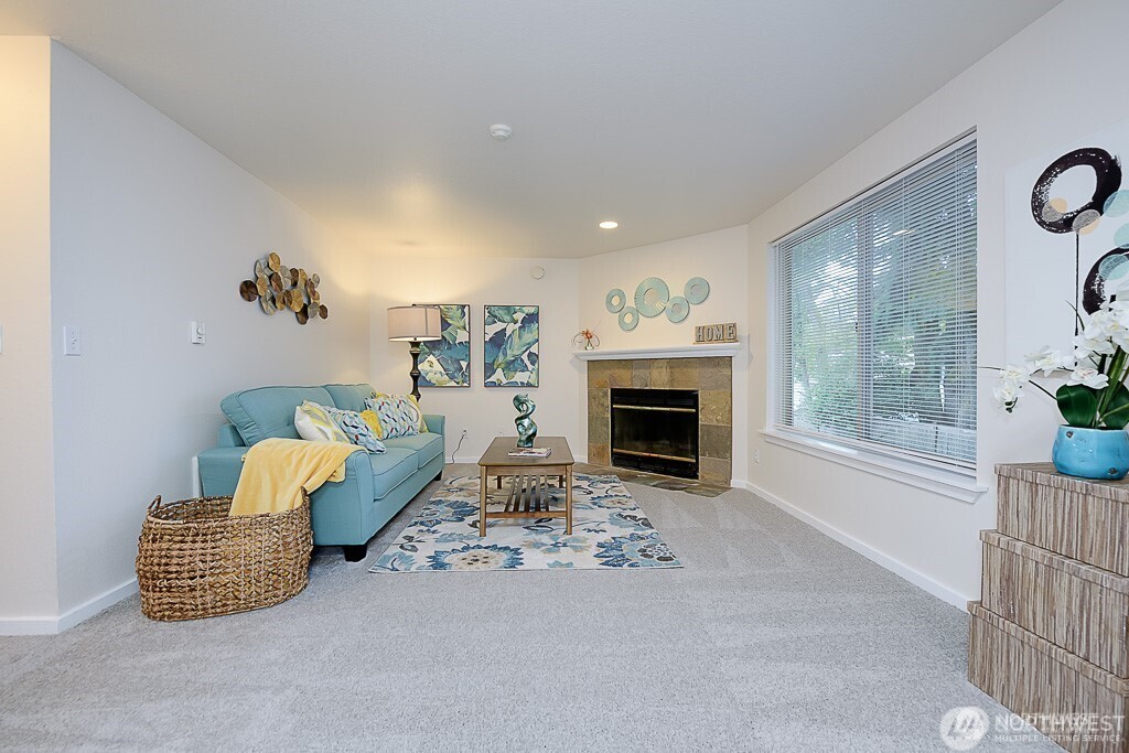20032 66th Place W #B3, Lynnwood, WA 98036