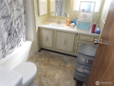 1608 N Western Avenue #18, Wenatchee, WA 98801 - Photo 3
