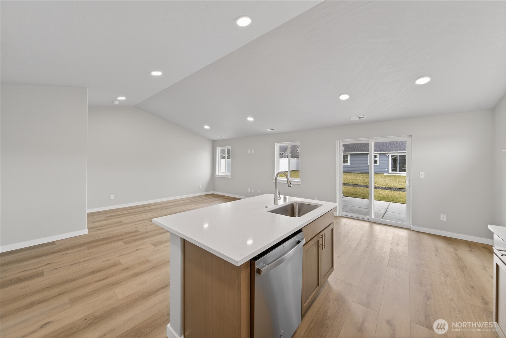 4341 W Sand Hill St. , Moses Lake, WA 98837