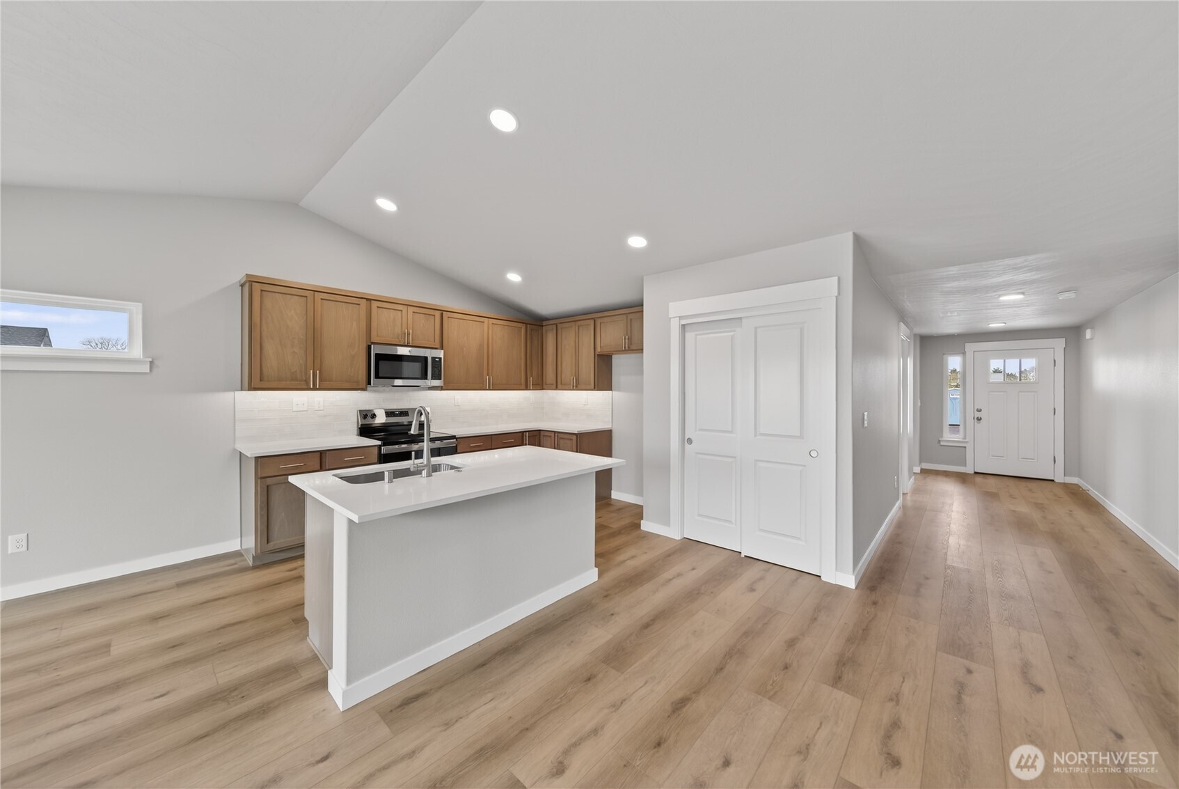 4341 W Sand Hill St. , Moses Lake, WA 98837