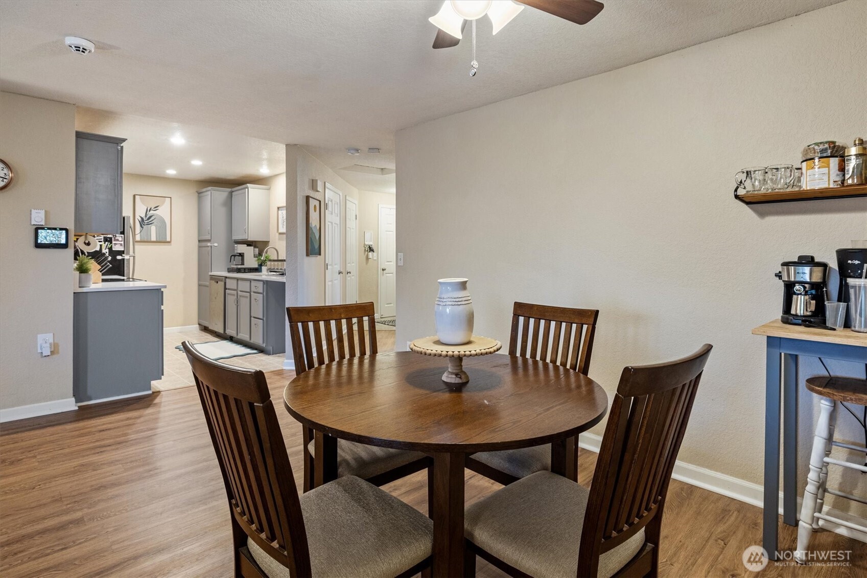 9917 Holly Drive #B307, Everett, WA 98204