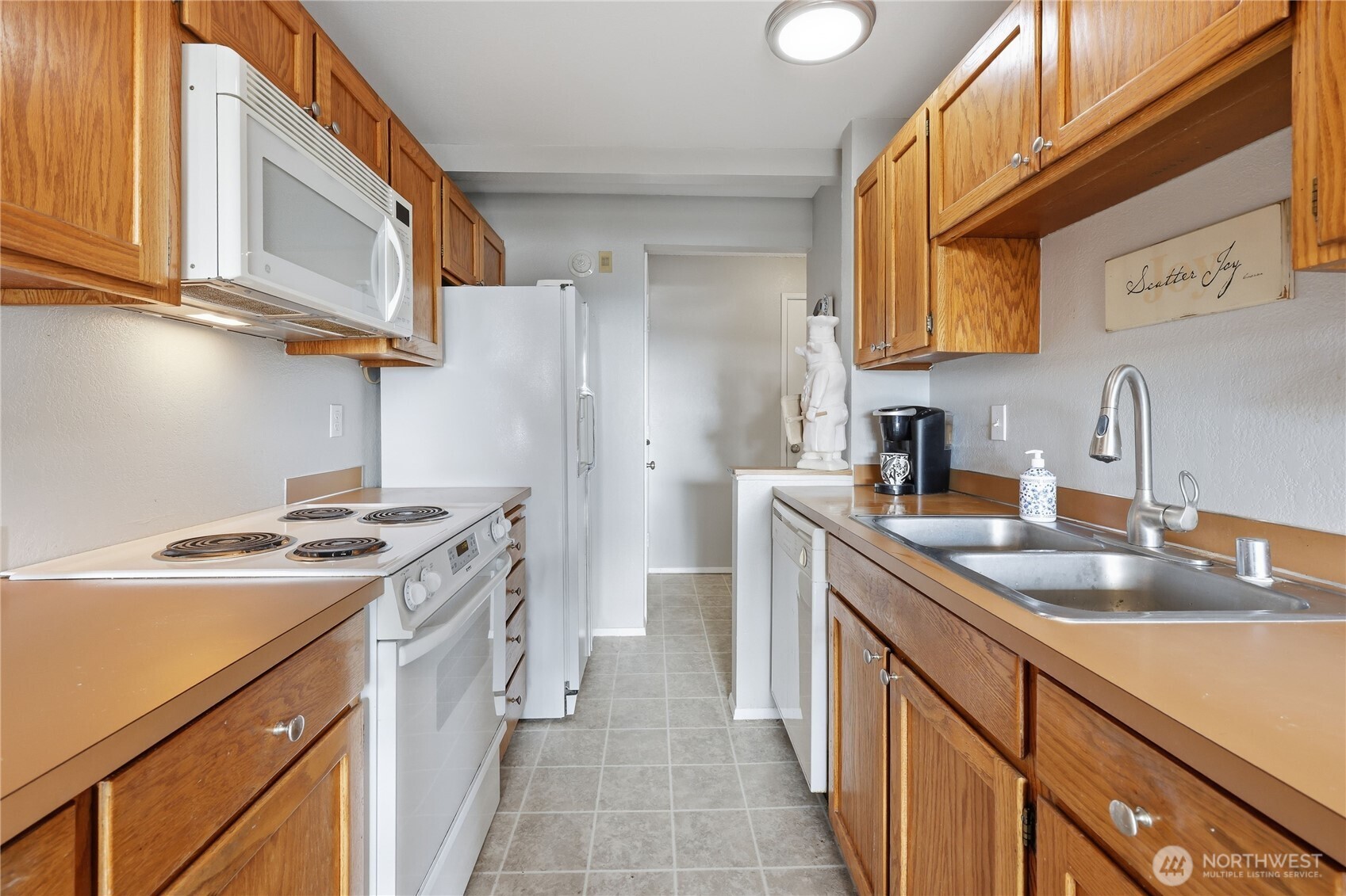 26425 Pennsylvania Avenue NE #14, Kingston, WA 98346