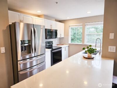 2272 Newport Way NW #1-4, Issaquah, WA 98027 - Photo 19