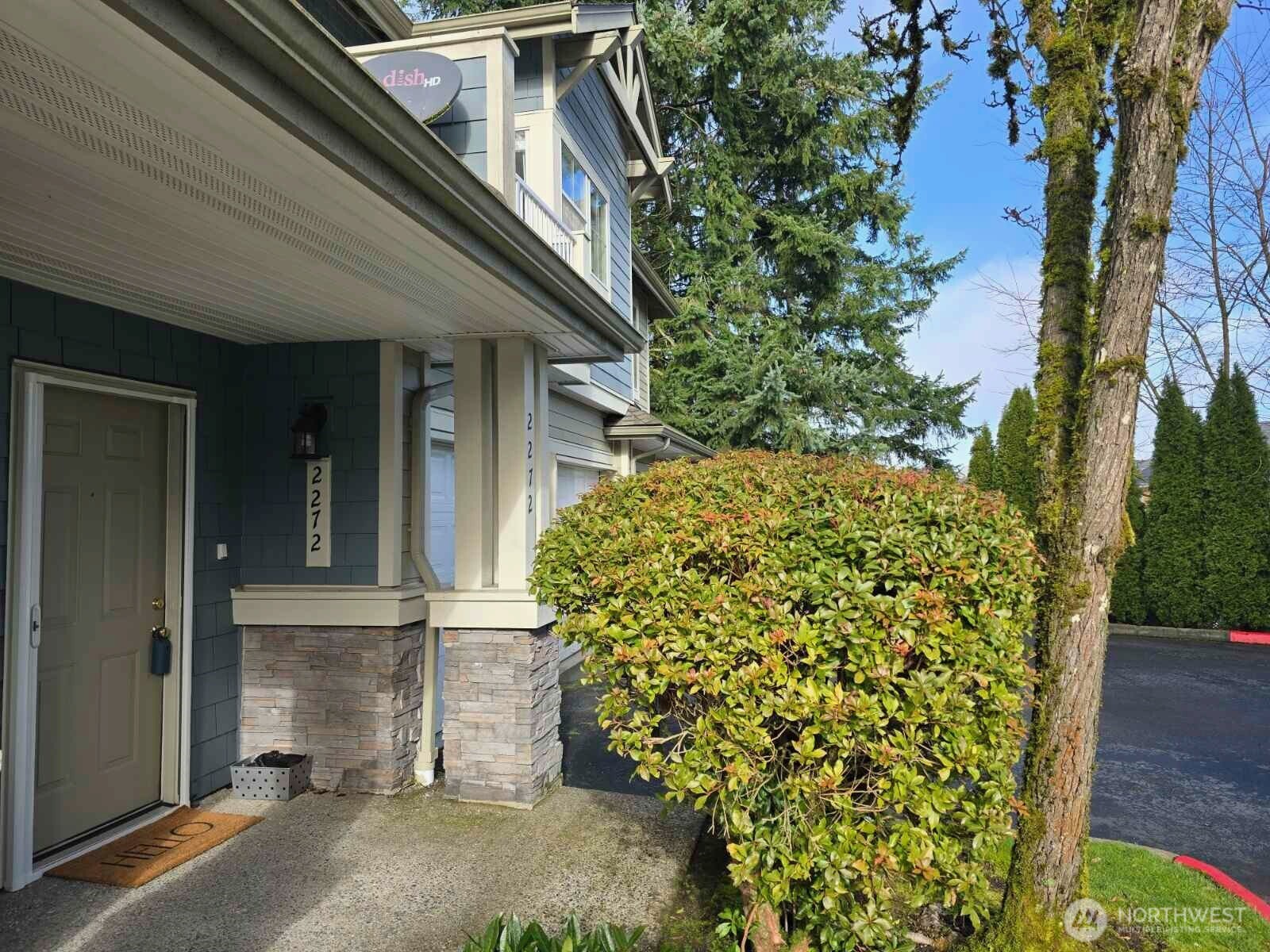 2272 Newport Way NW #1-4, Issaquah, WA 98027