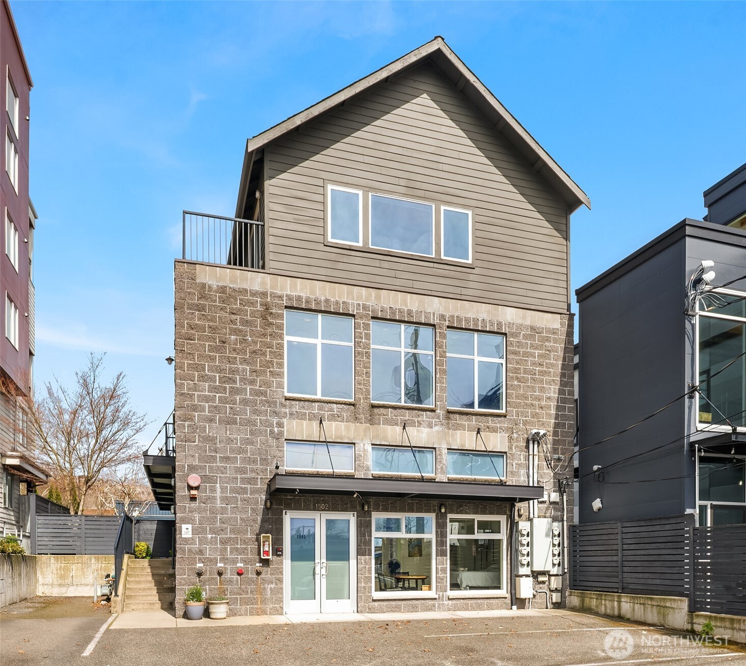 1502 NW 52nd Street , Seattle, WA 98107