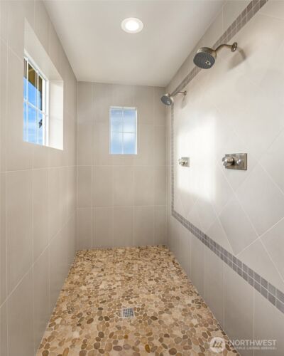 2440 NE Daphne Street , Issaquah, WA 98029 - Photo 24