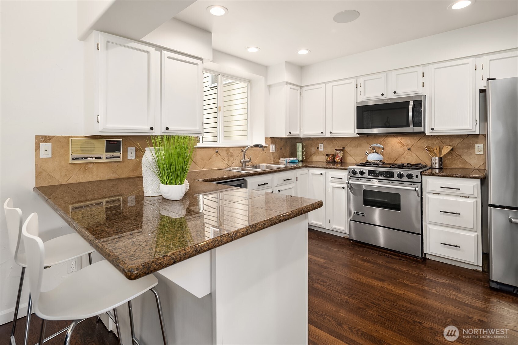 9215 Odin Way , Bothell, WA 98011