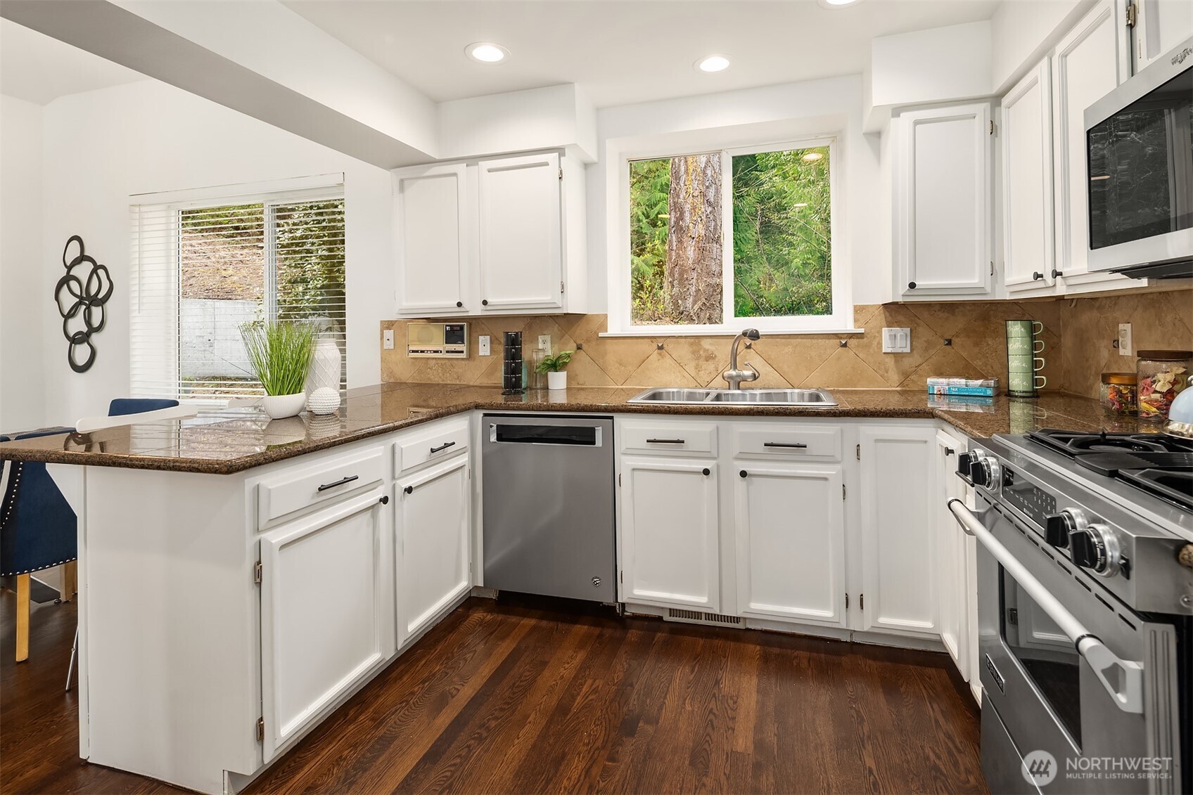 9215 Odin Way , Bothell, WA 98011