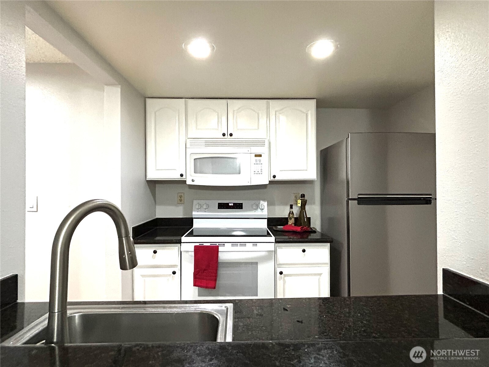 14779 NE 32nd Street #A-304, Bellevue, WA 98007