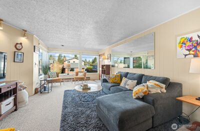 7818 Stroud Avenue N, Seattle, WA 98103 - Photo 6