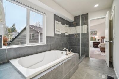 12219 NE 105th Street , Kirkland, WA 98033-8830 - Photo 30