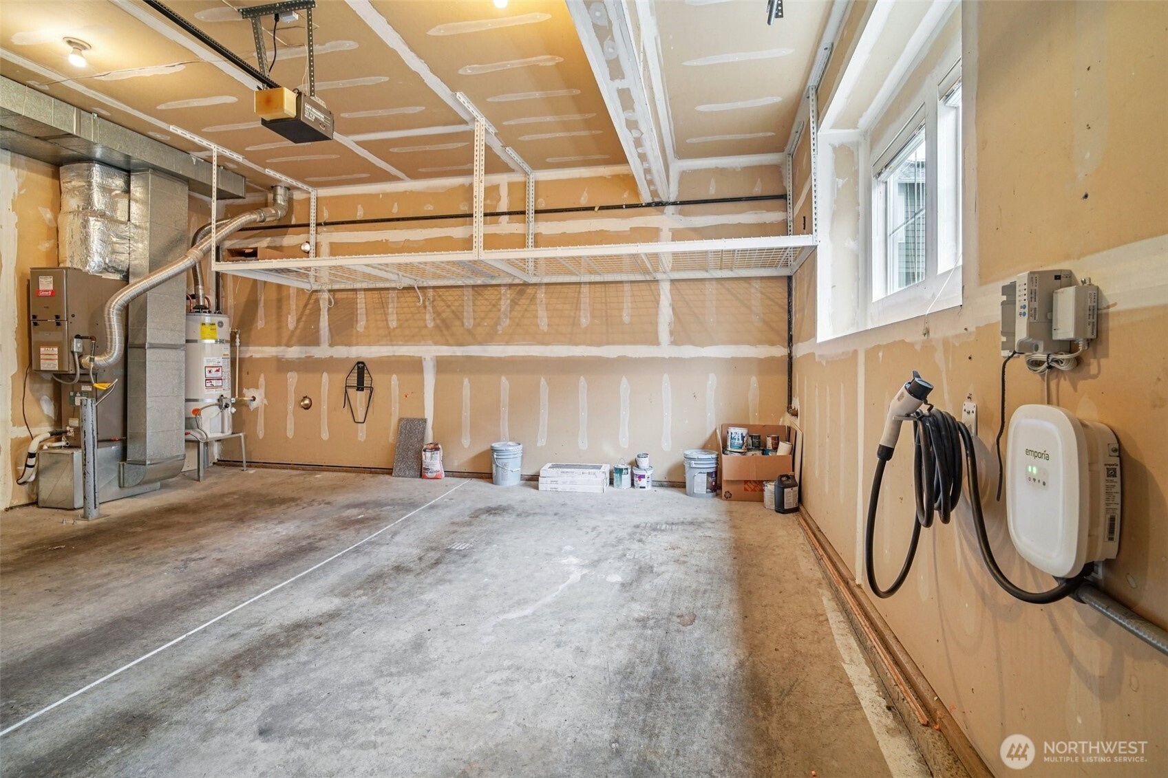 12219 NE 105th Street , Kirkland, WA 98033-8830