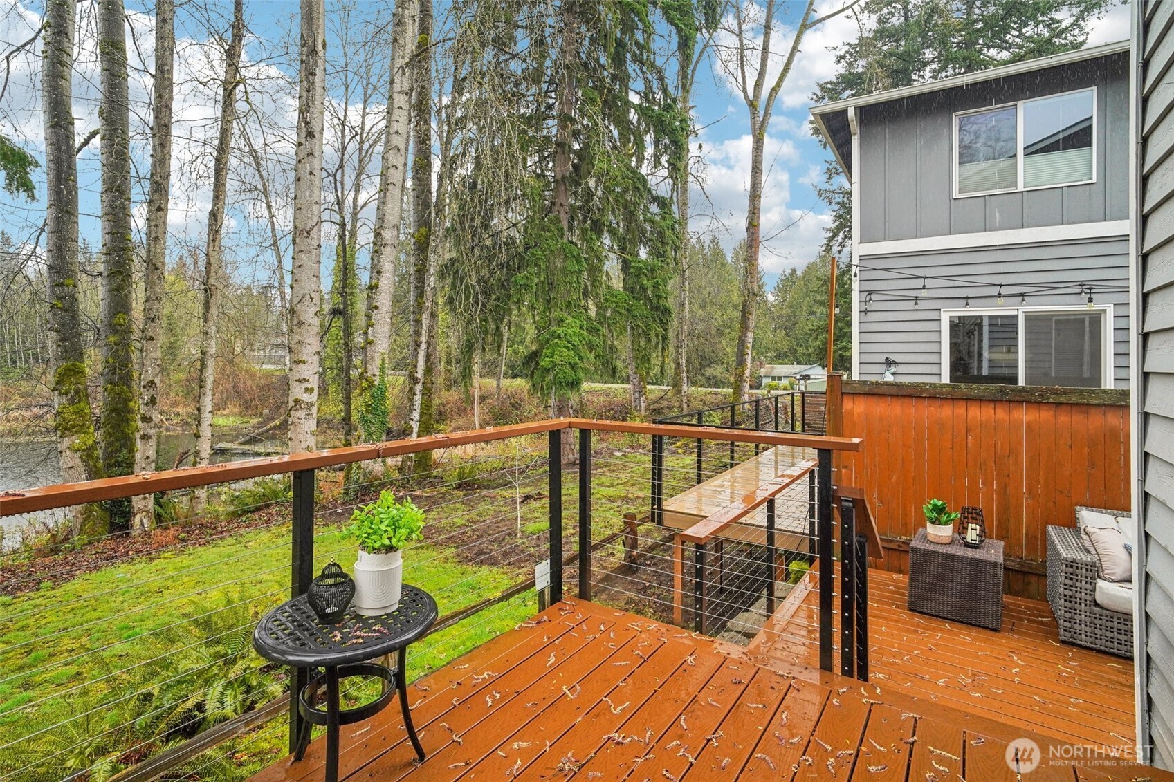 12219 NE 105th Street , Kirkland, WA 98033-8830