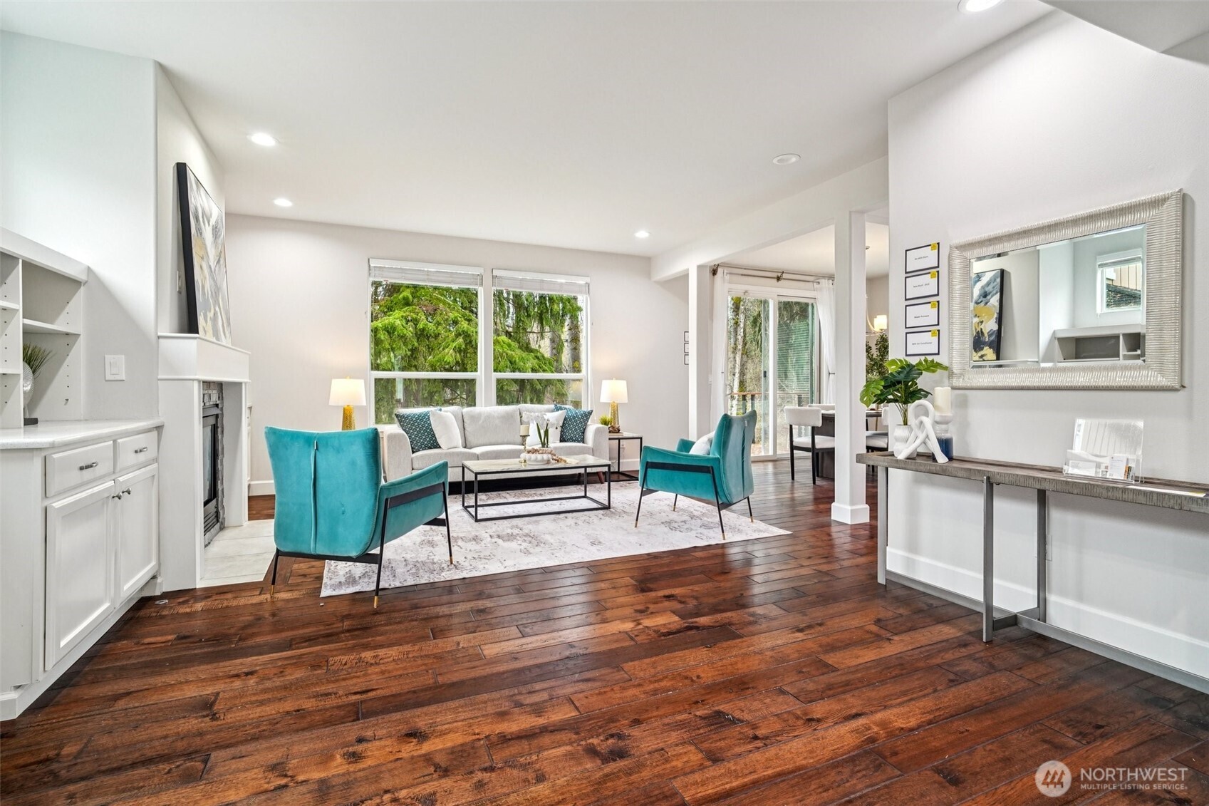 12219 NE 105th Street , Kirkland, WA 98033-8830