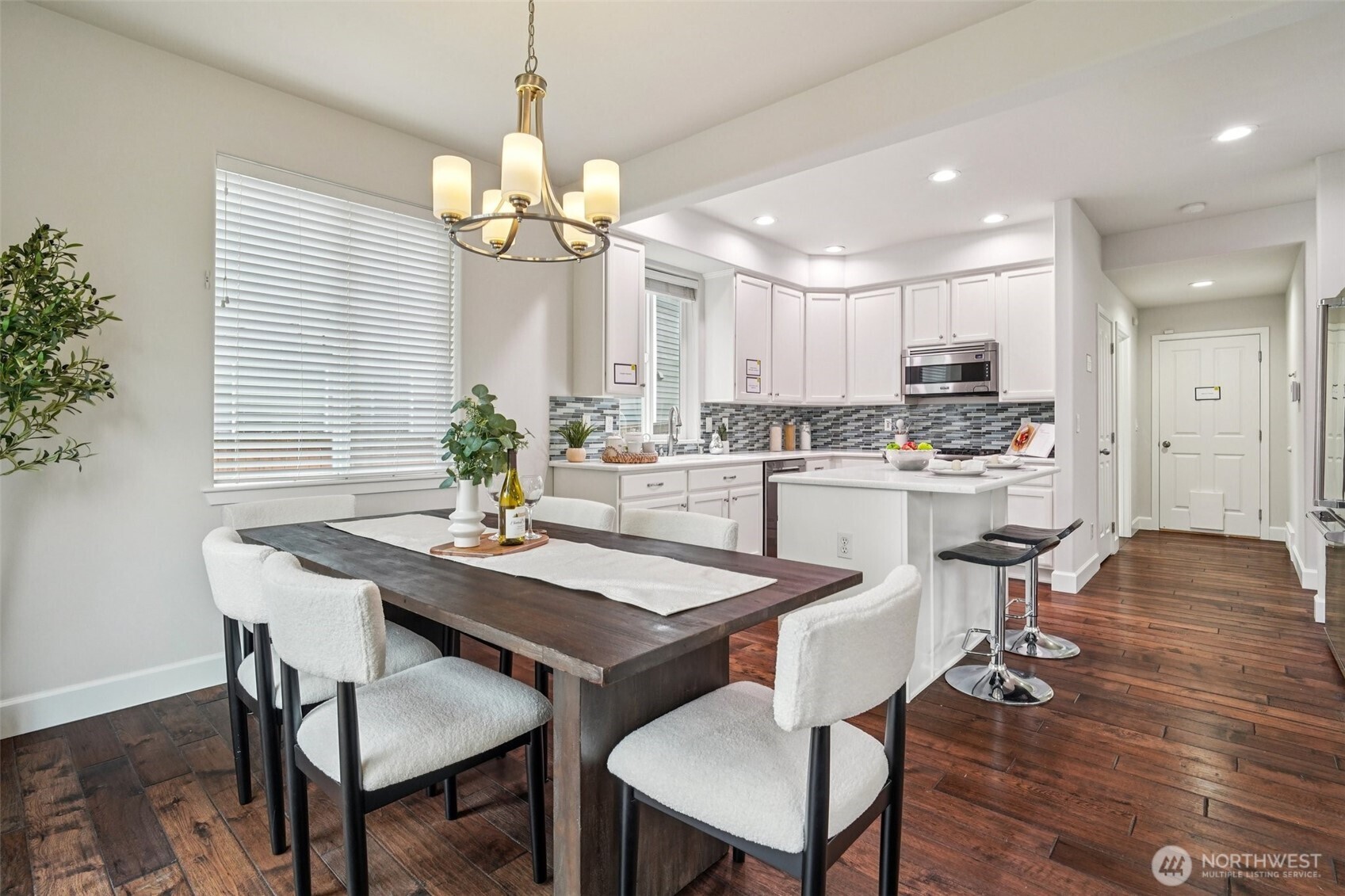 12219 NE 105th Street , Kirkland, WA 98033-8830