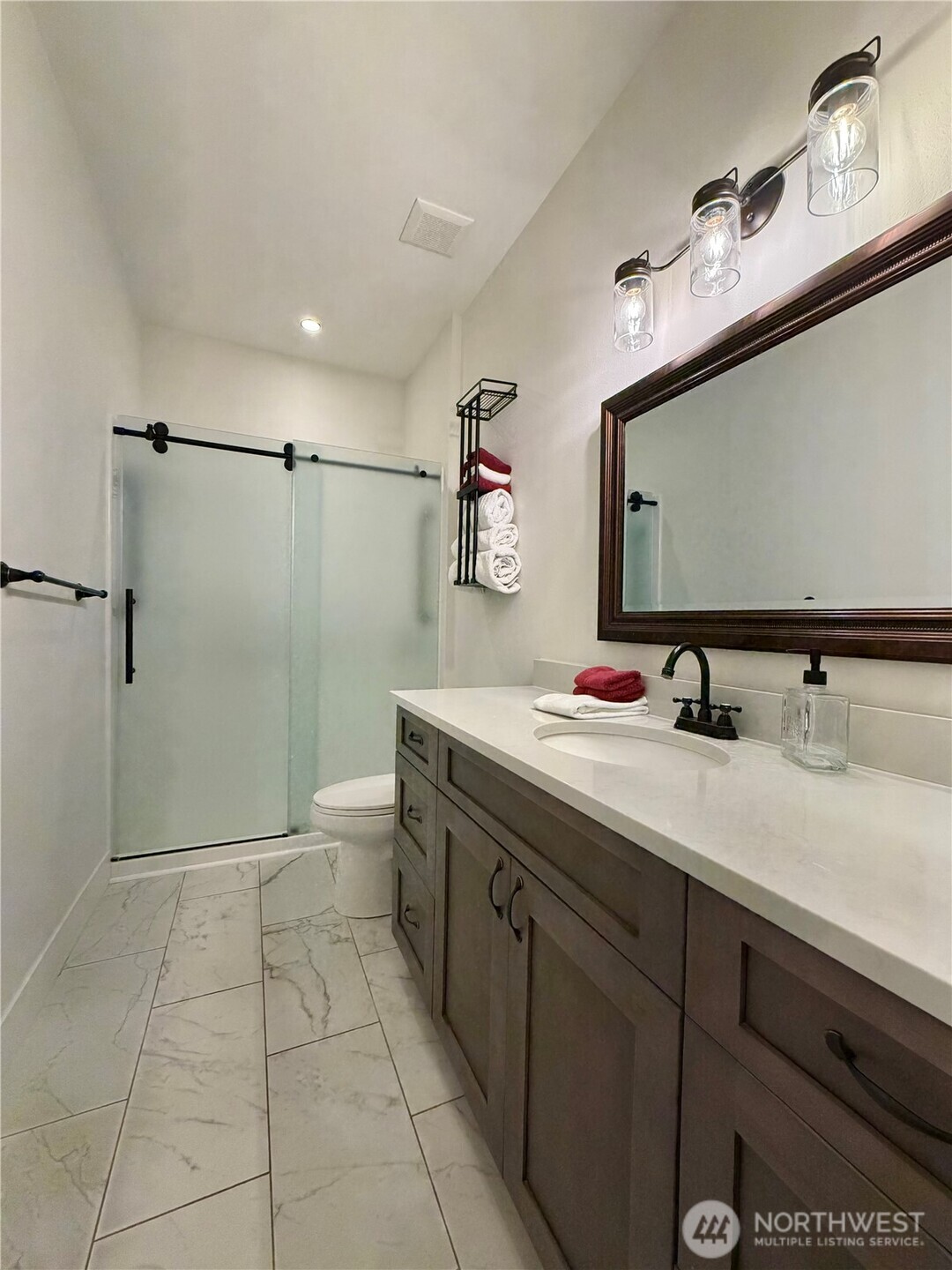 18349 NW Stavis Bay Road , Seabeck, WA 98380