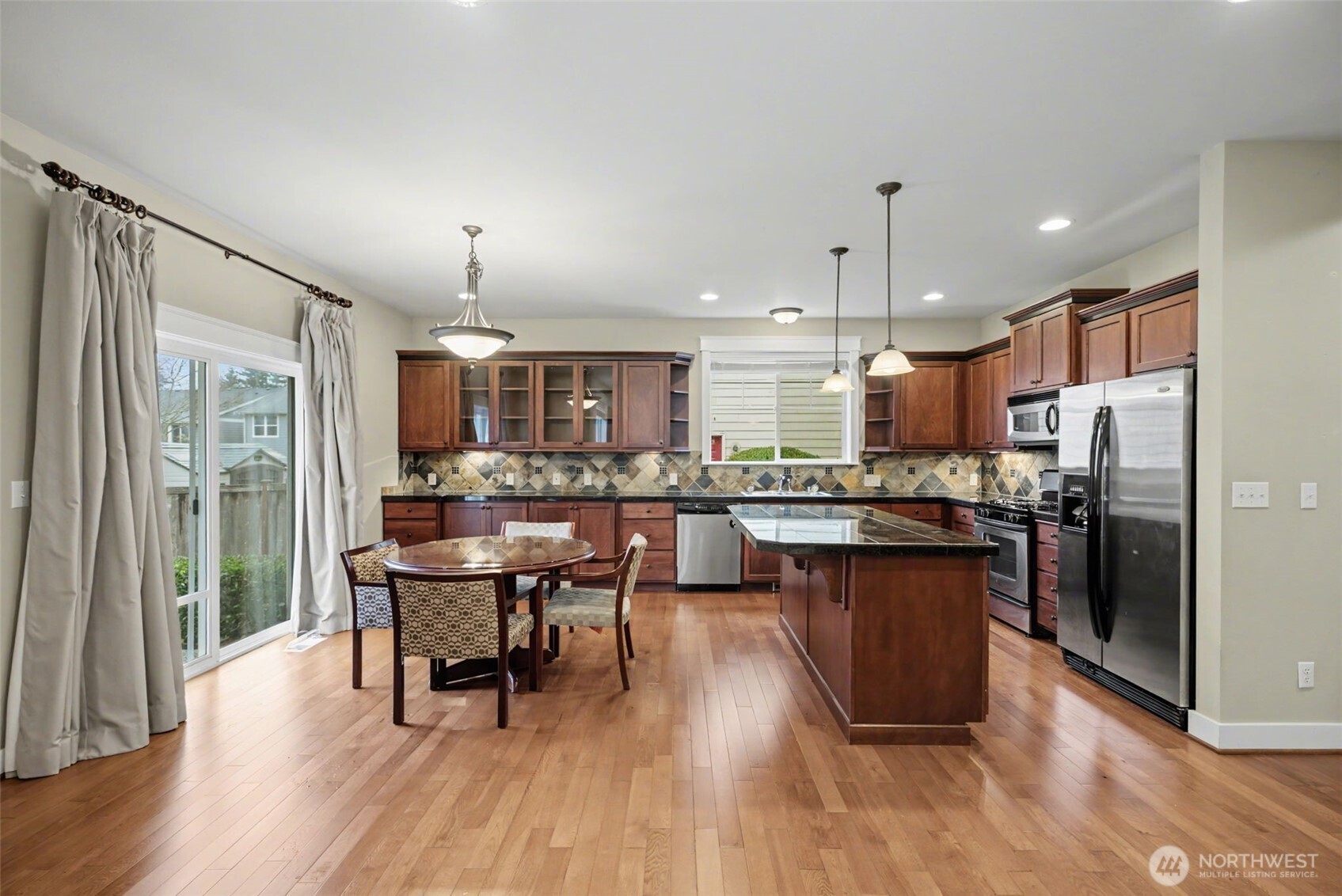 12112 185th Avenue E, Bonney Lake, WA 98391