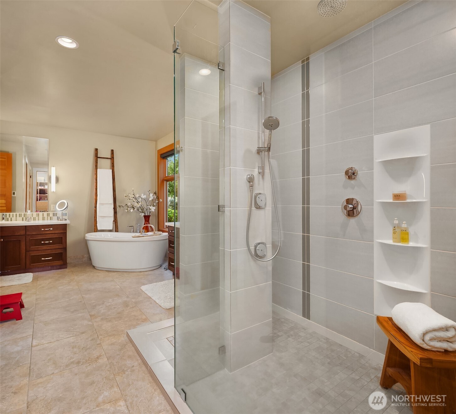 11303 S Dogwood Lane , Woodway, WA 98020