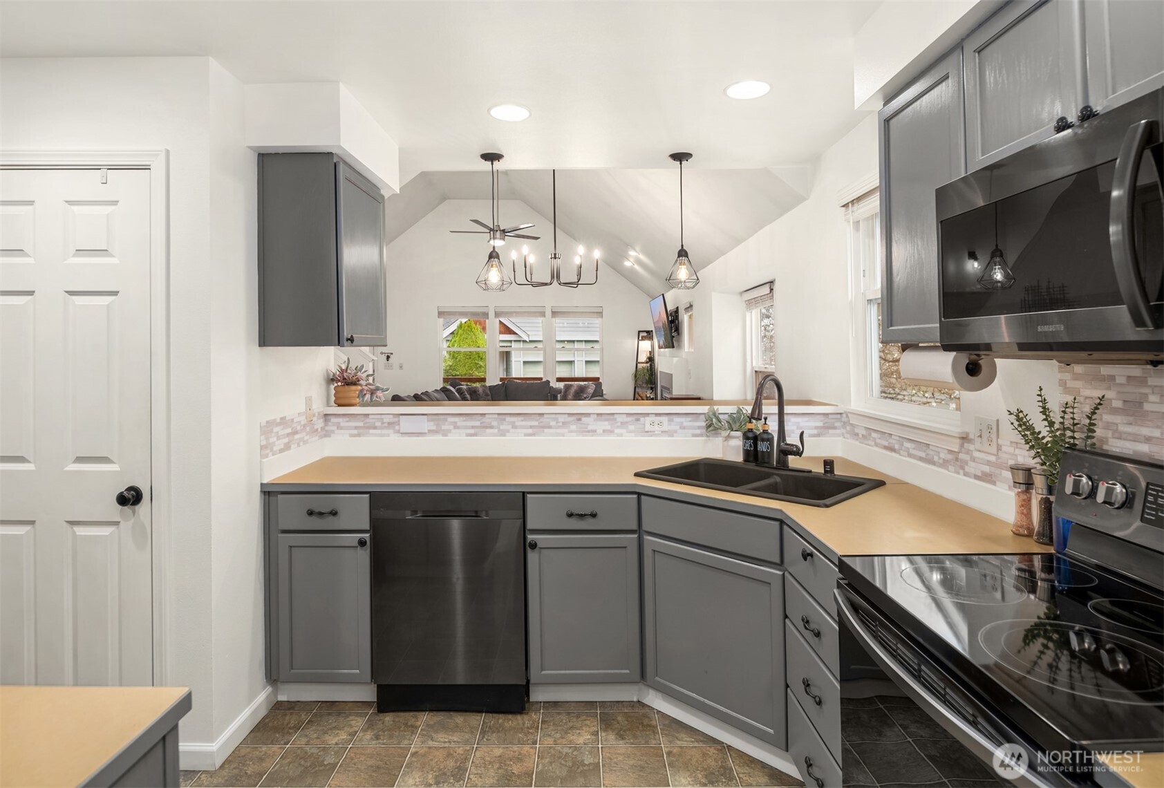 1830 80th Drive NE #27, Lake Stevens, WA 98258